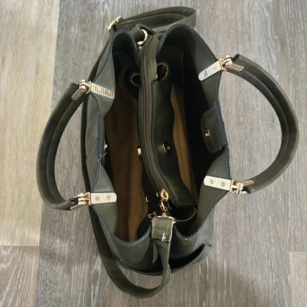 Leather-Like Purse - Picture 4 of 10